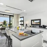 Noir Luxury Residences By Nomads